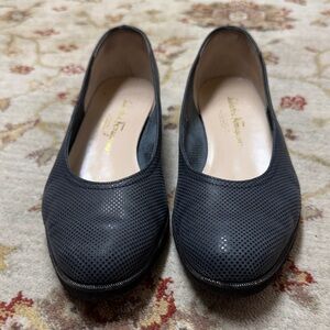 Salvatore Ferragamo Women's navy Flats